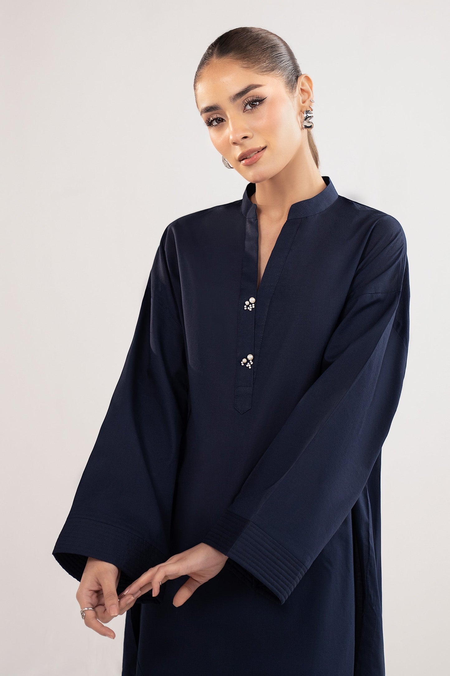2 Pc Dyed Lawn Suit